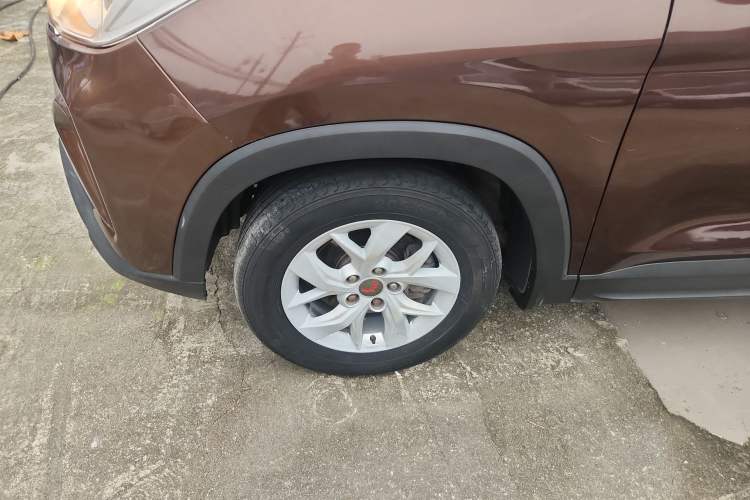 Used Wuling Hongguang S3 2018 1.5L Manual Luxury Model China V Standard Left Front Wheel Hub