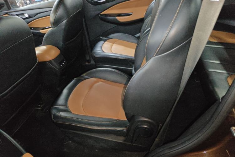 Used Wuling Hongguang S3 2018 1.5L Manual Luxury Model China V Standard Left Rear Seat