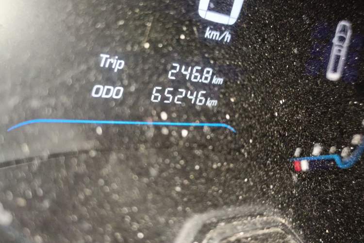 Used Wuling Hongguang S3 2018 1.5T Manual Comfort Model China V Standard Odometer Close Up