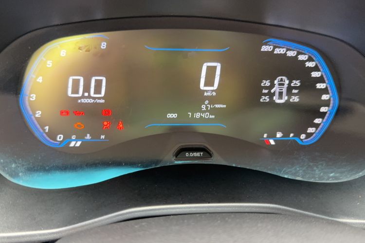 Used Wuling Hongguang S3 2018 1.5T Manual Luxury Model China V Standard Odometer Close Up