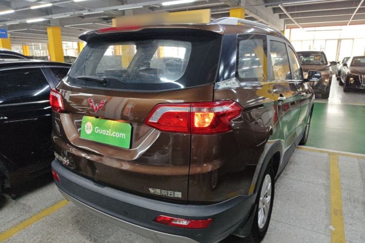 Used Wuling Hongguang S3 2018 1.5L Manual Luxury Model China V Standard Rear Right 45 Deg