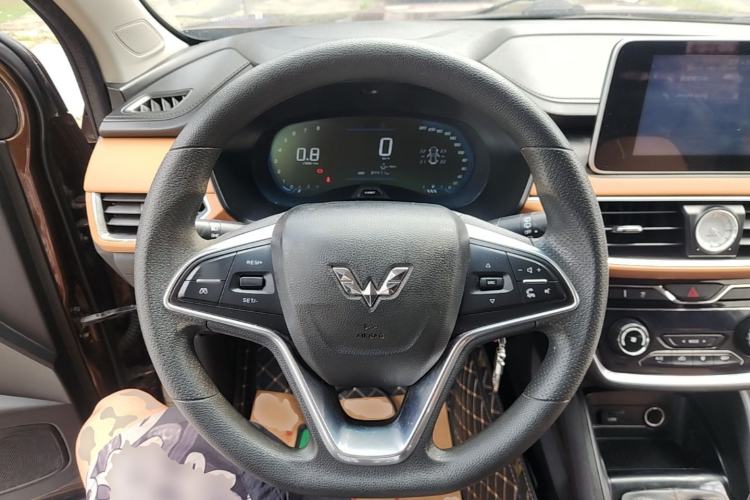 Used Wuling Hongguang S3 2018 1.5L Manual Luxury Model China V Standard Steering Wheel