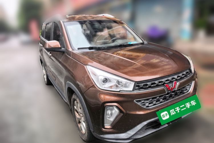 Used Wuling Hongguang S3 2018 1.5L Manual Luxury Model China V Standard Front Right 45 Deg