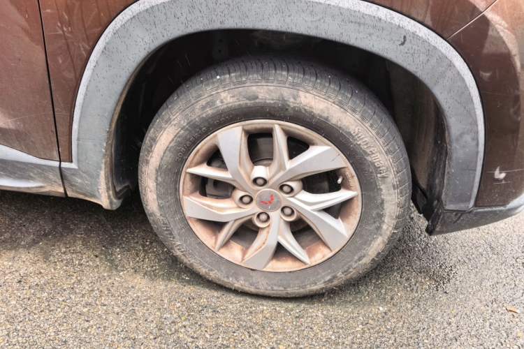 Used Wuling Hongguang S3 2018 1.5L Manual Luxury Model China V Standard Right Front Wheel Hub