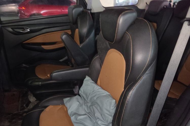 Used Wuling Hongguang S3 2018 1.5L Manual Luxury Model China V Standard Left Rear Seat