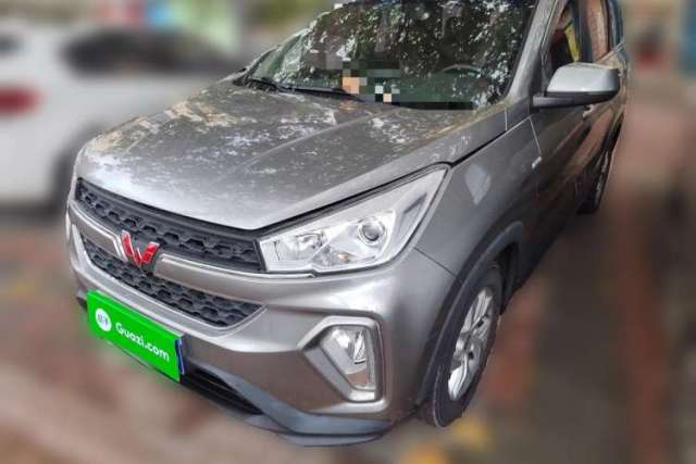 Used Wuling Hongguang S3 2018 1.5T Manual Luxury Model China V Standard
