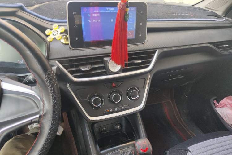 Used Wuling Hongguang S3 2018 1.5L Manual Comfort Model China V Standard Audio And AC Panel