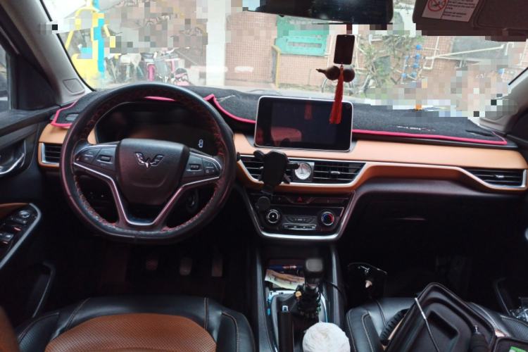Used Wuling Hongguang S3 2018 1.5L Manual Luxury Model China V Standard Center Console