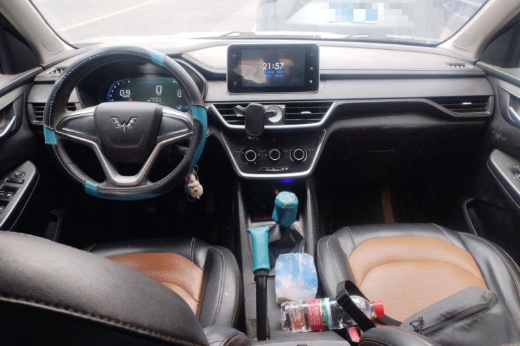 Used Wuling Hongguang S3 2018 1.5L Manual Comfort Model China V Standard Center Console