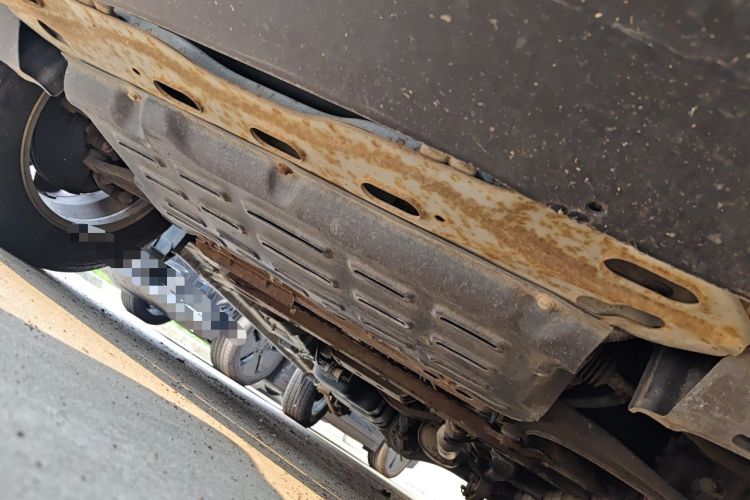 Used Wuling Hongguang S3 2018 1.5L Manual Standard Version China V Standard Chassis Front Left