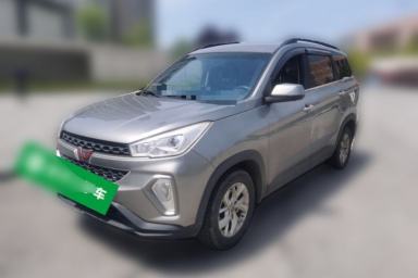 Used Wuling Hongguang S3 2018 1.5L Manual Comfort Model China V Standard