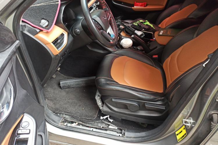 Used Wuling Hongguang S3 2018 1.5L Manual Luxury Model China V Standard Driver Seat