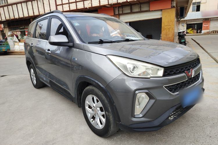 Used Wuling Hongguang S3 2018 1.5T Manual Comfort Model China V Standard Exterior 2