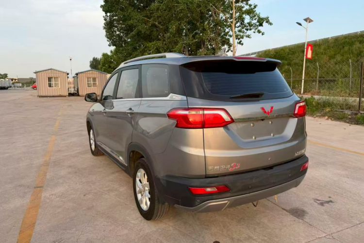 Used Wuling Hongguang S3 2018 1.5L Manual Luxury Model China V Standard Exterior 4