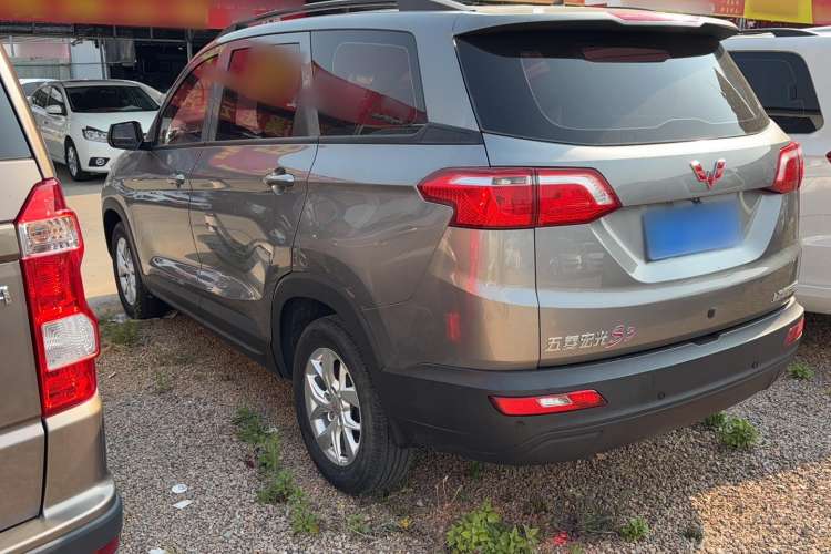 Used Wuling Hongguang S3 2018 1.5L Manual Standard Version China V Standard Exterior 5
