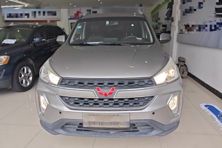 Used Wuling Hongguang S3 2018 1.5T Manual Luxury Model China V Standard Front