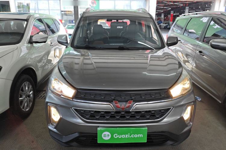 Used Wuling Hongguang S3 2018 1.5L Manual Luxury Model China V Standard Front