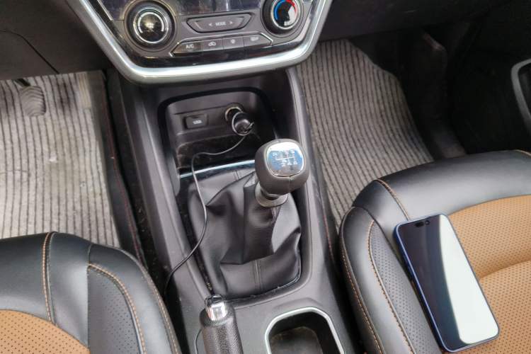 Used Wuling Hongguang S3 2018 1.5L Manual Luxury Model China V Standard Gear Lever