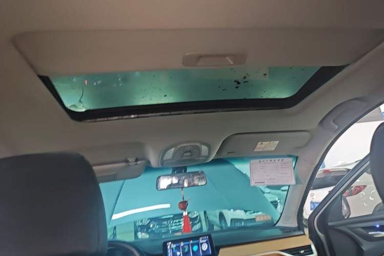 Used Wuling Hongguang S3 2018 1.5L Manual Luxury Model China V Standard Headliner