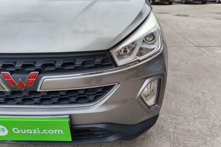 Used Wuling Hongguang S3 2018 1.5L Manual Luxury Model China V Standard Left Front Headlight