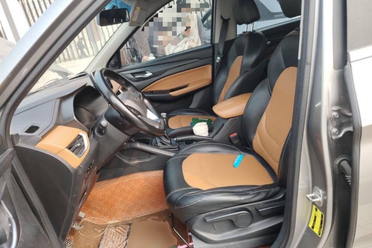 Used Wuling Hongguang S3 2018 1.5T Manual Luxury Model China V Standard Left Front Seat