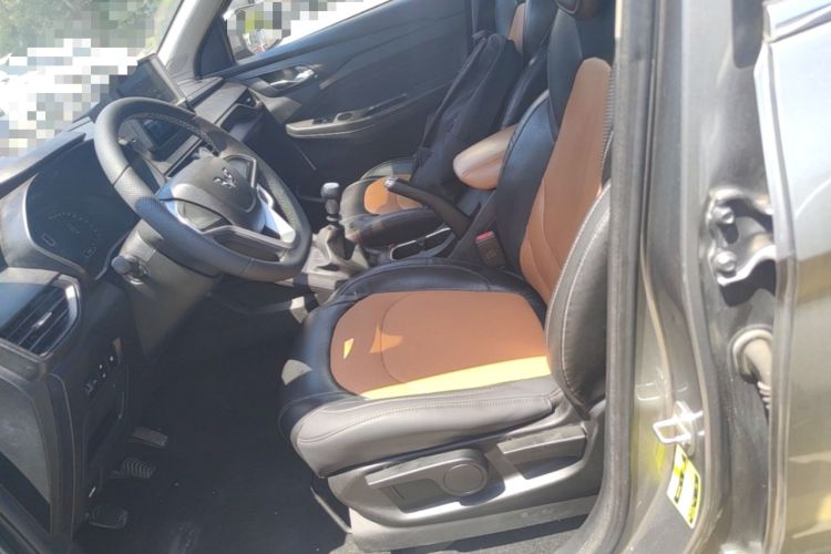 Used Wuling Hongguang S3 2018 1.5L Manual Comfort Model China V Standard Left Front Seat