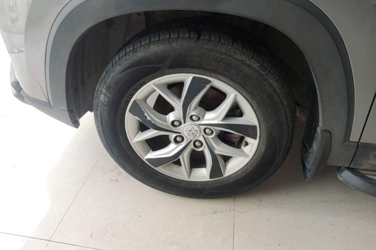 Used Wuling Hongguang S3 2018 1.5L Manual Luxury Model China V Standard Left Front Wheel Hub