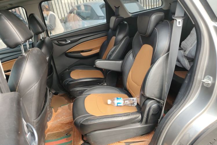 Used Wuling Hongguang S3 2018 1.5T Manual Luxury Model China V Standard Left Rear Seat