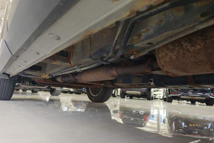 Used Wuling Hongguang S3 2018 1.5L Manual Comfort Model China V Standard Left Side Sill
