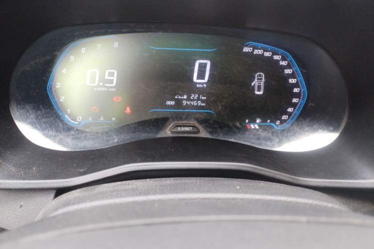 Used Wuling Hongguang S3 2018 1.5L Manual Comfort Model China V Standard Odometer Close Up