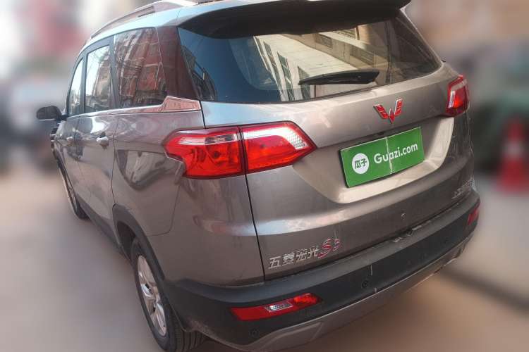 Used Wuling Hongguang S3 2018 1.5T Manual Luxury Model China V Standard Rear Left 45 Deg