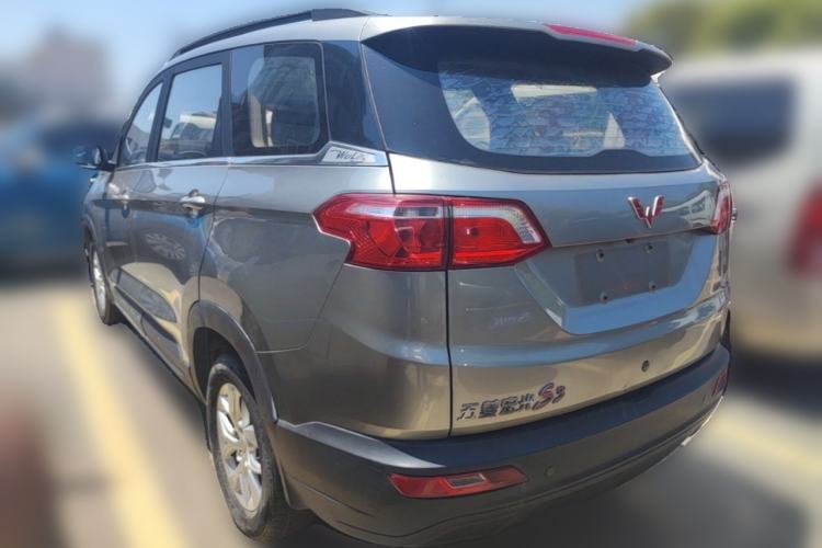 Used Wuling Hongguang S3 2018 1.5L Manual Comfort Model China V Standard Rear Left 45 Deg