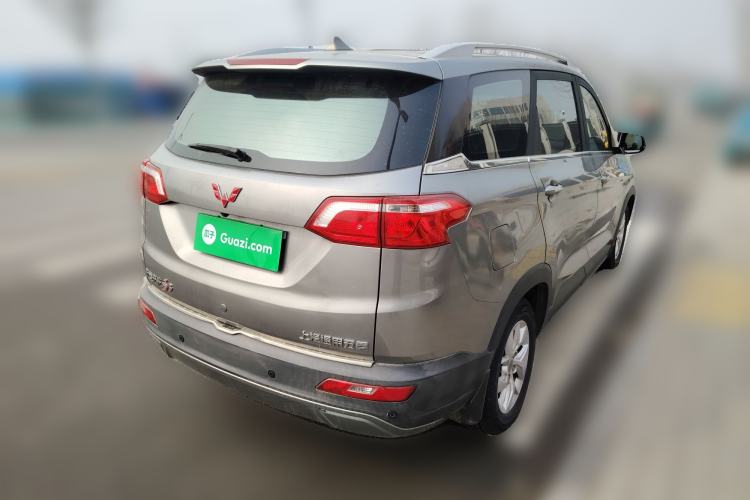 Used Wuling Hongguang S3 2018 1.5T Manual Luxury Model China V Standard Rear Right 45 Deg