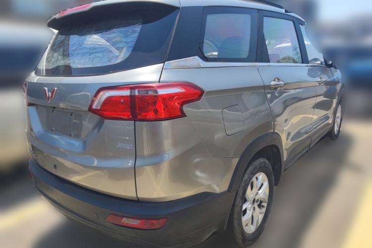 Used Wuling Hongguang S3 2018 1.5L Manual Comfort Model China V Standard Rear Right 45 Deg