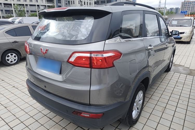 Used Wuling Hongguang S3 2018 1.5T Manual Comfort Model China V Standard Rear Right 45 Deg