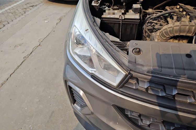 Used Wuling Hongguang S3 2018 1.5L Manual Standard Version China V Standard Right Front Headlight
