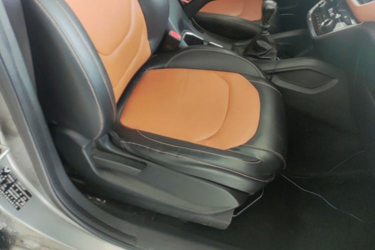 Used Wuling Hongguang S3 2018 1.5L Manual Luxury Model China V Standard Right Front Seat