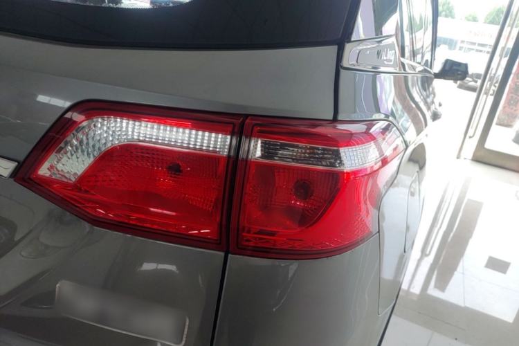 Used Wuling Hongguang S3 2018 1.5L Manual Luxury Model China V Standard Right Rear Taillight