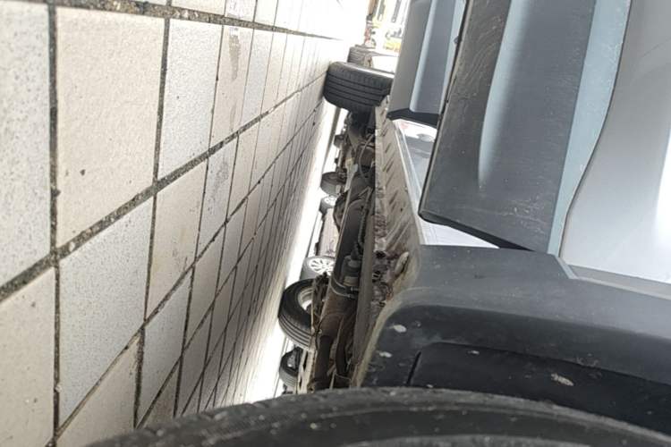 Used Wuling Hongguang S3 2018 1.5T Manual Comfort Model China V Standard Right Side Sill