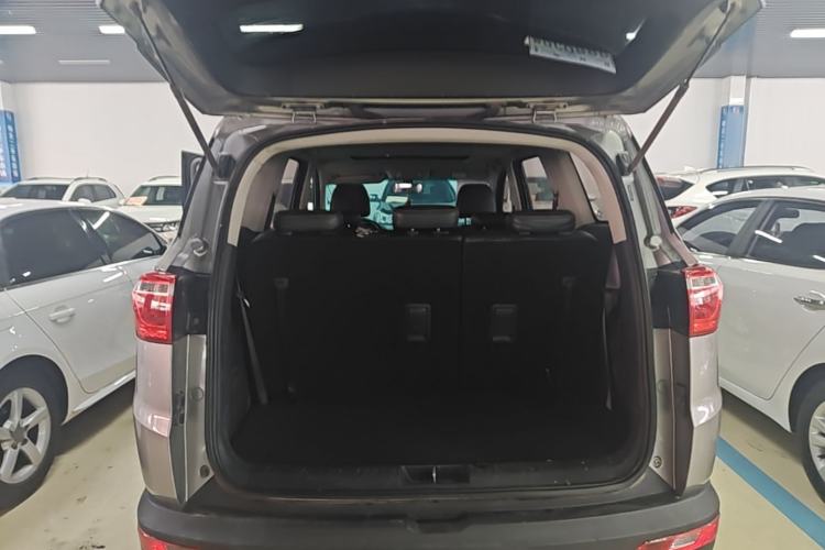 Used Wuling Hongguang S3 2018 1.5L Manual Luxury Model China V Standard Trunk