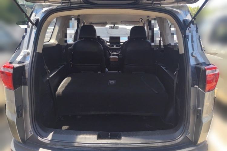 Used Wuling Hongguang S3 2018 1.5L Manual Comfort Model China V Standard Trunk