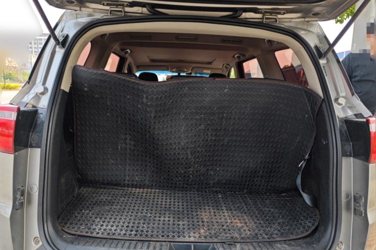Used Wuling Hongguang S3 2018 1.5T Manual Luxury Model China V Standard Trunk