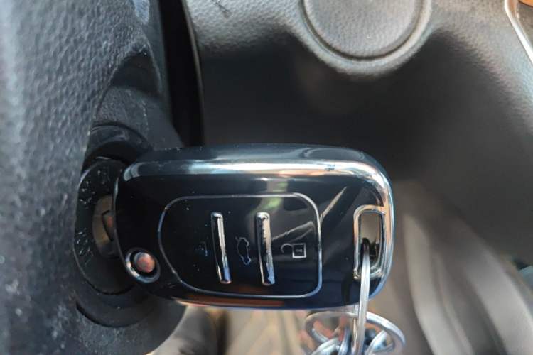 Used Wuling Hongguang S3 2018 1.5L Manual Luxury Model China V Standard Vehicle Key