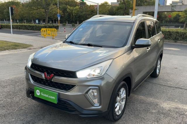 Used Wuling Hongguang S3 2018 1.5L Manual Luxury Model China V Standard