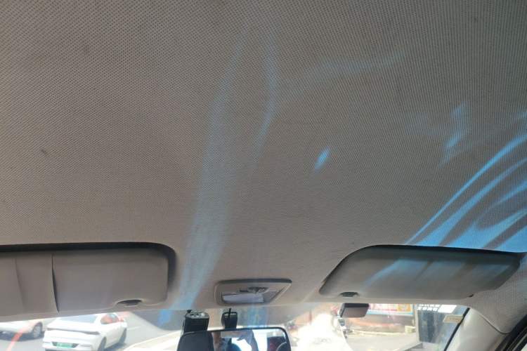 Used Wuling Hongguang S3 2018 1.5L Manual Standard Version China V Standard Headliner