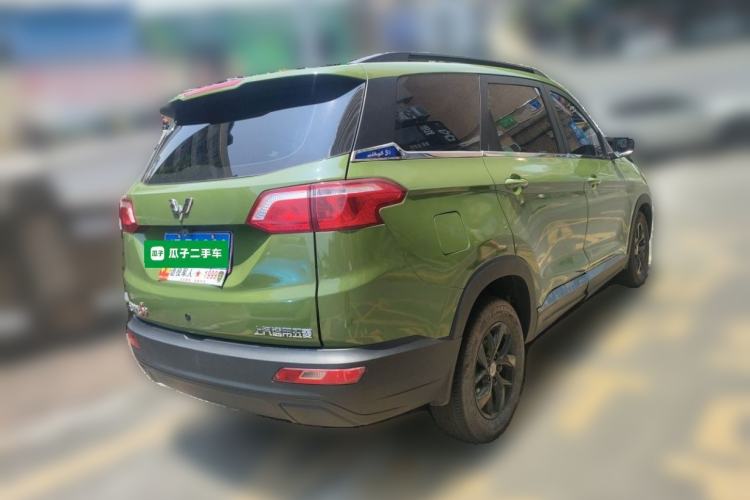 Used Wuling Hongguang S3 2018 1.5L Manual Standard Version China V Standard Rear Right 45 Deg