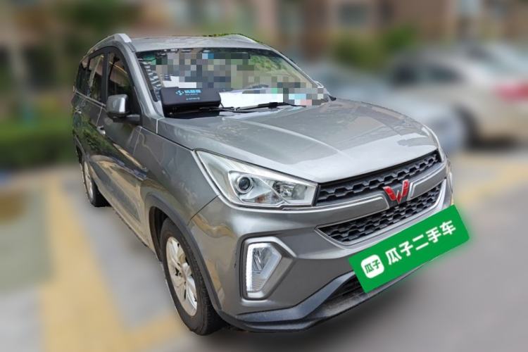 Used Wuling Hongguang S3 2018 1.5L Manual Luxury Model China V Standard Front Right 45 Deg