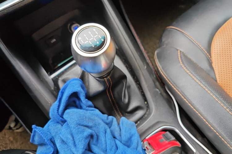 Used Wuling Hongguang S3 2018 1.5L Manual Luxury Model China V Standard Gear Lever