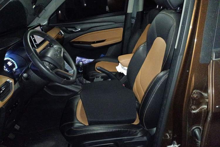 Used Wuling Hongguang S3 2018 1.5T Manual Luxury Model China V Standard Left Front Seat