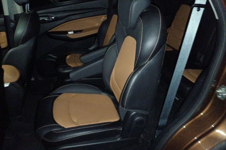 Used Wuling Hongguang S3 2018 1.5T Manual Luxury Model China V Standard Left Rear Seat